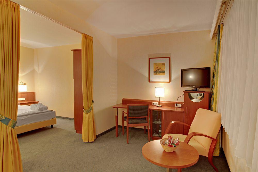 Balladins Superior Hotel Gutsmann باد برامشتيت المظهر الخارجي الصورة