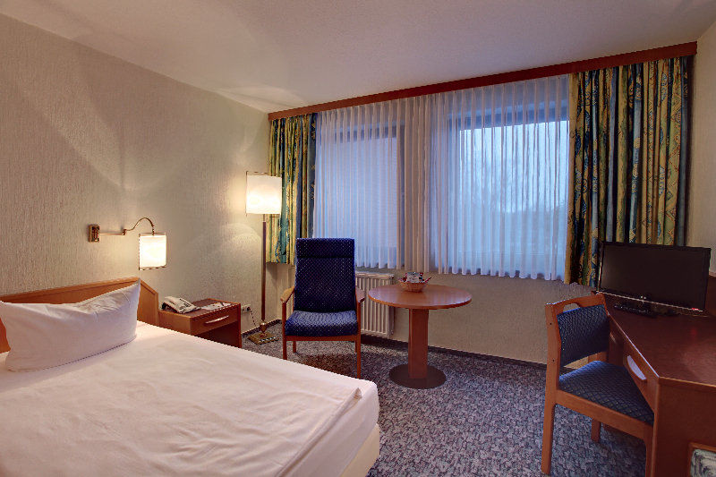 Balladins Superior Hotel Gutsmann باد برامشتيت المظهر الخارجي الصورة