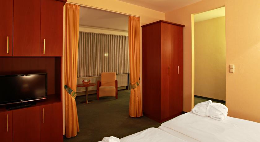 Balladins Superior Hotel Gutsmann باد برامشتيت المظهر الخارجي الصورة